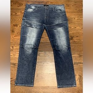 WT02 Mens Dark Wash Distressed Streetwear Blue Jeans, Size 40x32